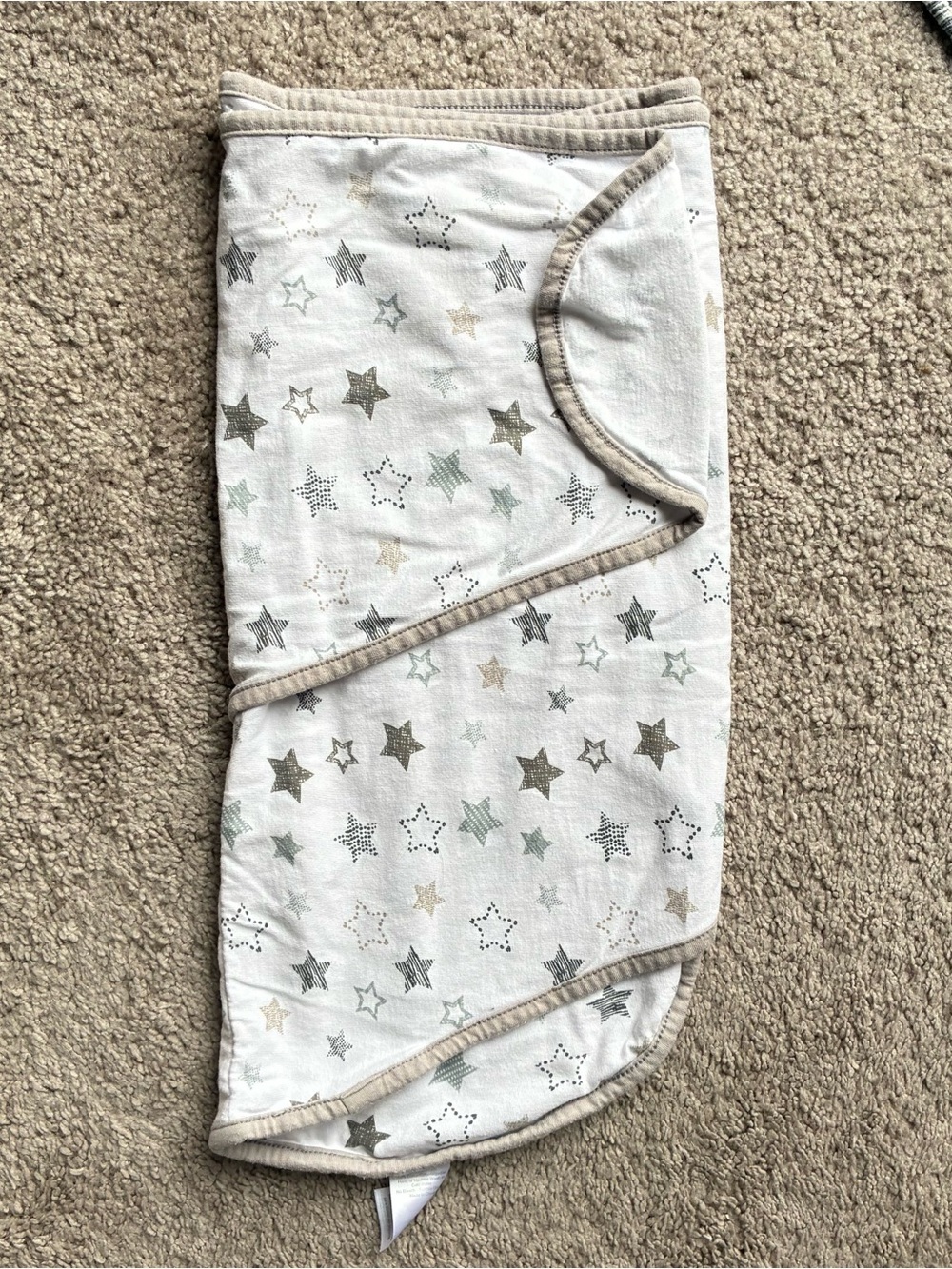 Miracle Baby Swaddle Blanket in White and Neutral Stars